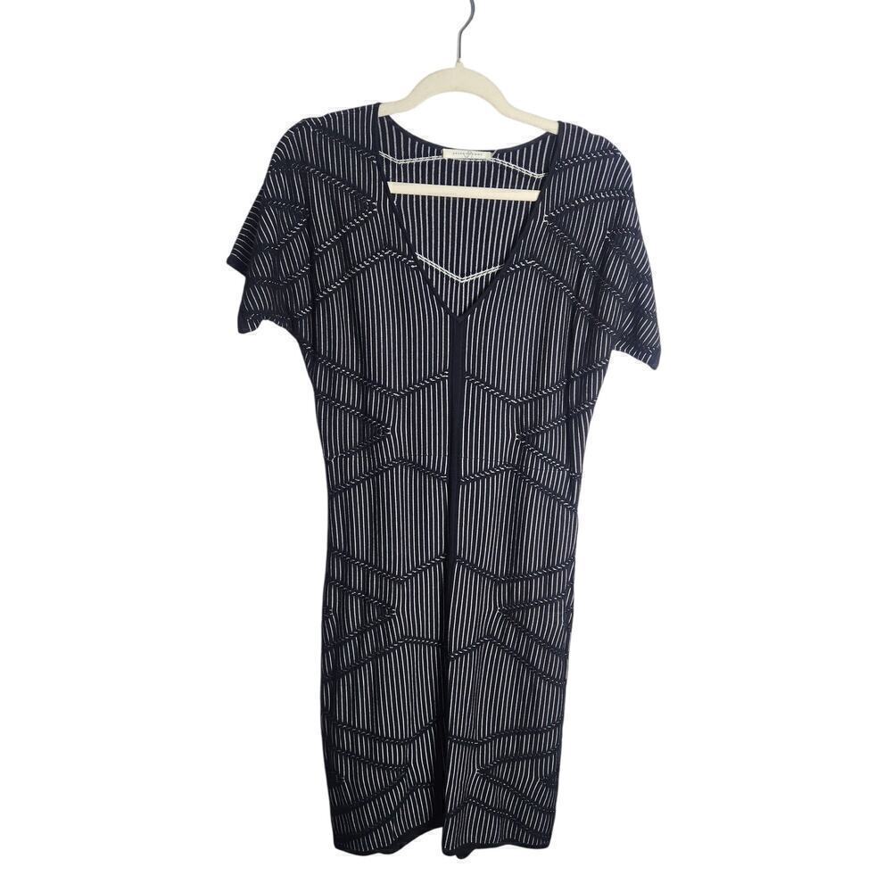 Josie Natori fitted bodycon Sheath dress sz M stretch sheer sexy date Night
